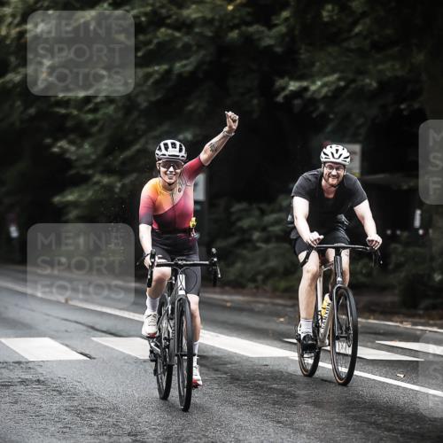 13.09.2026 - Stadtparktriathlon H.Heesch http://msf.ph/oto/10293157 13.09.2026 12:46:22 Radfahren 1098, 1101, 1115, 1204 meine-sportfotos.de