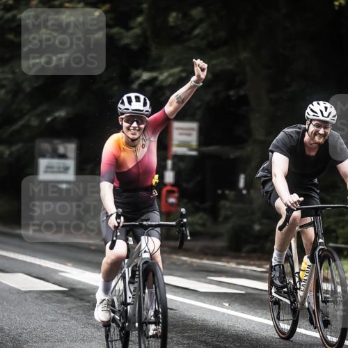 13.09.2026 - Stadtparktriathlon H.Heesch http://msf.ph/oto/10293171 13.09.2026 12:46:23 Radfahren 1098, 1101, 1115, 1140, 1193, 1204 meine-sportfotos.de