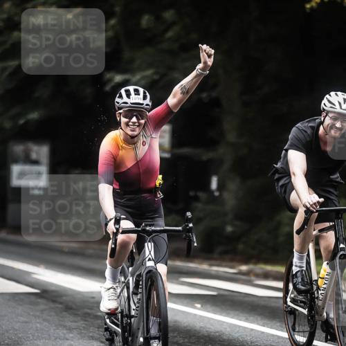 13.09.2026 - Stadtparktriathlon H.Heesch http://msf.ph/oto/10293173 13.09.2026 12:46:23 Radfahren 1098, 1101, 1115, 1140, 1193, 1204 meine-sportfotos.de