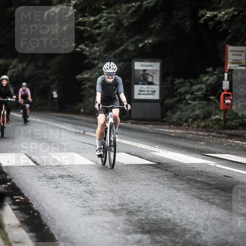 13.09.2026 - Stadtparktriathlon H.Heesch http://msf.ph/oto/10293189 13.09.2026 12:46:24 Radfahren 1098, 1101, 1115, 1140, 1193, 1204 meine-sportfotos.de