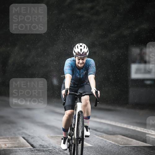 13.09.2026 - Stadtparktriathlon H.Heesch http://msf.ph/oto/10293191 13.09.2026 11:38:55 Radfahren 740, 776, 781, 826, 835, 893, 905 meine-sportfotos.de