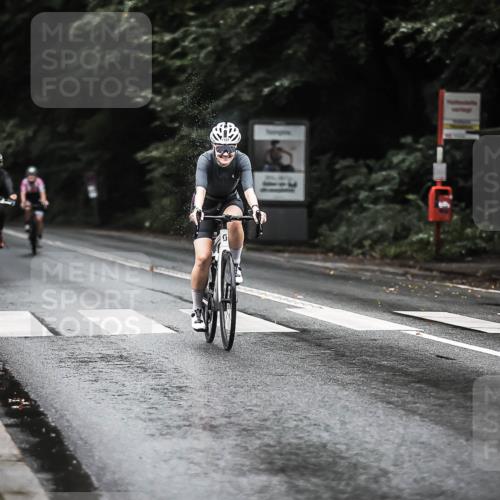 13.09.2026 - Stadtparktriathlon H.Heesch http://msf.ph/oto/10293192 13.09.2026 12:46:24 Radfahren 1098, 1101, 1115, 1140, 1193, 1204 meine-sportfotos.de