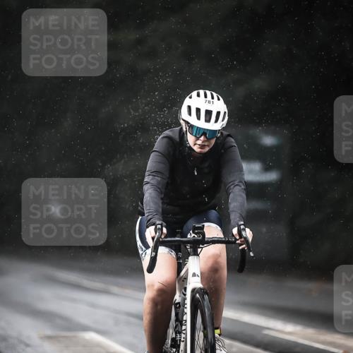 13.09.2026 - Stadtparktriathlon H.Heesch http://msf.ph/oto/10293236 13.09.2026 11:39:00 Radfahren 740, 781, 826, 835 meine-sportfotos.de