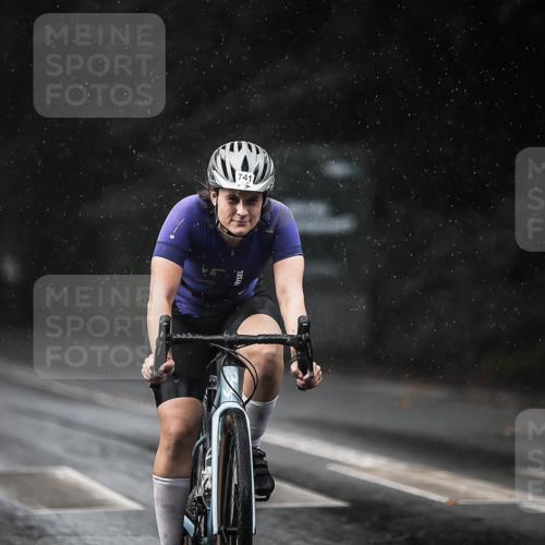 13.09.2026 - Stadtparktriathlon H.Heesch http://msf.ph/oto/10293265 13.09.2026 11:39:15 Radfahren 741, 800, 870 meine-sportfotos.de