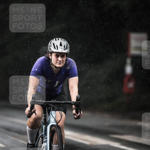 13.09.2026 - Stadtparktriathlon H.Heesch http://msf.ph/oto/10293272 13.09.2026 11:39:16 Radfahren 741, 800, 865, 870 meine-sportfotos.de