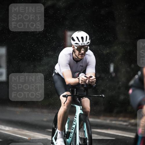 13.09.2026 - Stadtparktriathlon H.Heesch http://msf.ph/oto/10293308 13.09.2026 11:39:20 Radfahren 653, 741, 800, 859, 865, 870 meine-sportfotos.de