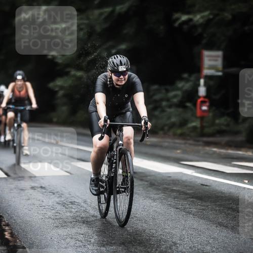 13.09.2026 - Stadtparktriathlon H.Heesch http://msf.ph/oto/10293314 13.09.2026 12:46:35 Radfahren 1076, 1108, 1111, 1140, 1149, 1152, 1179, 1193, 1299 meine-sportfotos.de