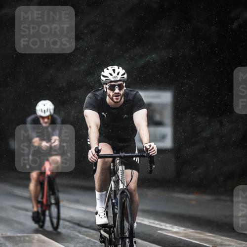 13.09.2026 - Stadtparktriathlon H.Heesch http://msf.ph/oto/10293322 13.09.2026 11:39:22 Radfahren 653, 741, 800, 859, 865, 870 meine-sportfotos.de