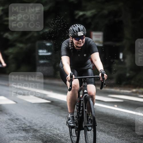 13.09.2026 - Stadtparktriathlon H.Heesch http://msf.ph/oto/10293324 13.09.2026 12:46:35 Radfahren 1076, 1108, 1111, 1140, 1149, 1152, 1179, 1193, 1299 meine-sportfotos.de