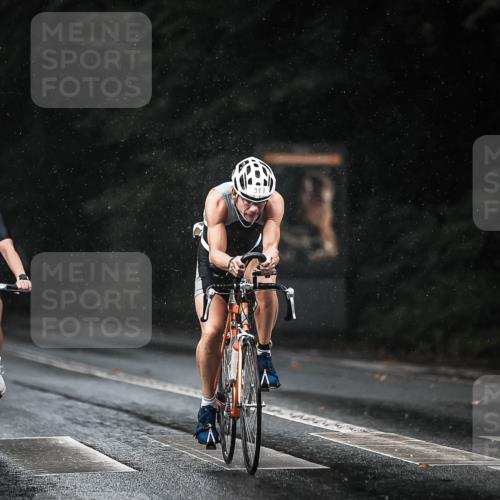 13.09.2026 - Stadtparktriathlon H.Heesch http://msf.ph/oto/10293394 13.09.2026 11:39:32 Radfahren 737, 757, 825, 917 meine-sportfotos.de