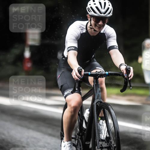 13.09.2026 - Stadtparktriathlon H.Heesch http://msf.ph/oto/10293463 13.09.2026 12:46:48 Radfahren 1072, 1083, 1114, 1146, 1214, 1273, 1294 meine-sportfotos.de