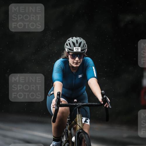 13.09.2026 - Stadtparktriathlon H.Heesch http://msf.ph/oto/10293478 13.09.2026 11:39:36 Radfahren 618, 737, 757, 825, 858, 917 meine-sportfotos.de