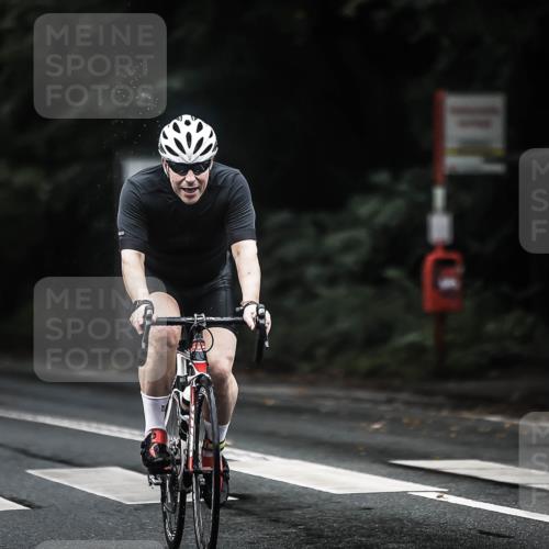 13.09.2026 - Stadtparktriathlon H.Heesch http://msf.ph/oto/10293488 13.09.2026 12:46:55 Radfahren 1162, 1189, 1214, 1218 meine-sportfotos.de