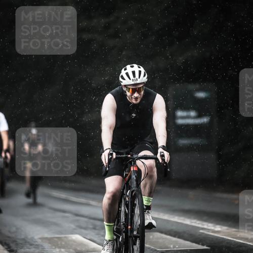 13.09.2026 - Stadtparktriathlon H.Heesch http://msf.ph/oto/10293503 13.09.2026 11:39:40 Radfahren 618, 636, 737, 757, 838, 858, 869, 873 meine-sportfotos.de