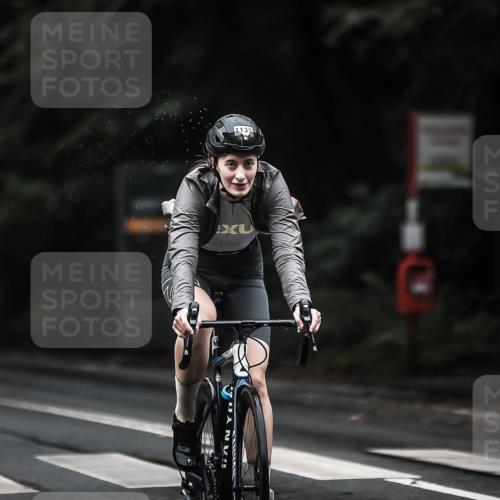 13.09.2026 - Stadtparktriathlon H.Heesch http://msf.ph/oto/10293534 13.09.2026 12:47:04 Radfahren 1133, 1174, 1262 meine-sportfotos.de