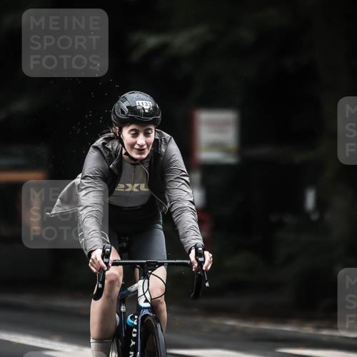 13.09.2026 - Stadtparktriathlon H.Heesch http://msf.ph/oto/10293541 13.09.2026 12:47:04 Radfahren 1133, 1174, 1262 meine-sportfotos.de