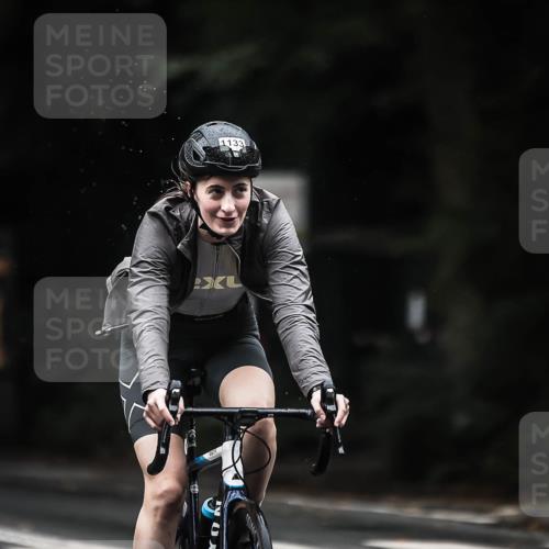 13.09.2026 - Stadtparktriathlon H.Heesch http://msf.ph/oto/10293544 13.09.2026 12:47:05 Radfahren 1133, 1174, 1262 meine-sportfotos.de