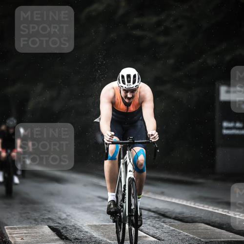 13.09.2026 - Stadtparktriathlon H.Heesch http://msf.ph/oto/10293547 13.09.2026 11:39:52 Radfahren 748, 831, 842 meine-sportfotos.de