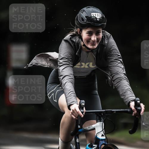 13.09.2026 - Stadtparktriathlon H.Heesch http://msf.ph/oto/10293557 13.09.2026 12:47:05 Radfahren 1133, 1174, 1262 meine-sportfotos.de