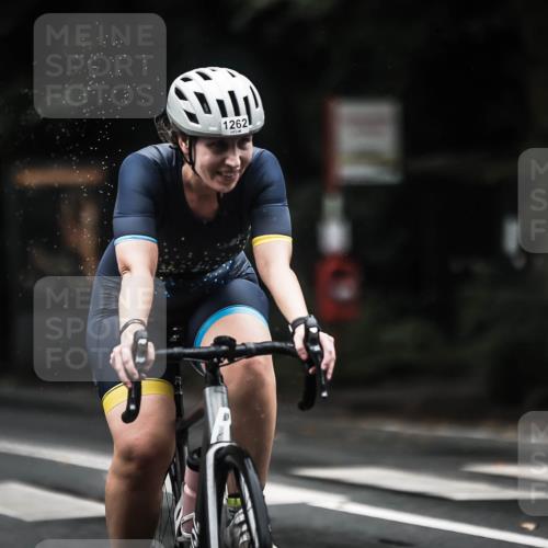 13.09.2026 - Stadtparktriathlon H.Heesch http://msf.ph/oto/10293581 13.09.2026 12:47:09 Radfahren 1133, 1174, 1262 meine-sportfotos.de