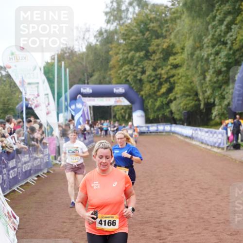 13.09.2026 - Airport Race Dennis Weichert http://msf.ph/oto/10293634 13.09.2026 10:32:50 Ziel 4166, 5019, 5223, 5225, 5324 meine-sportfotos.de