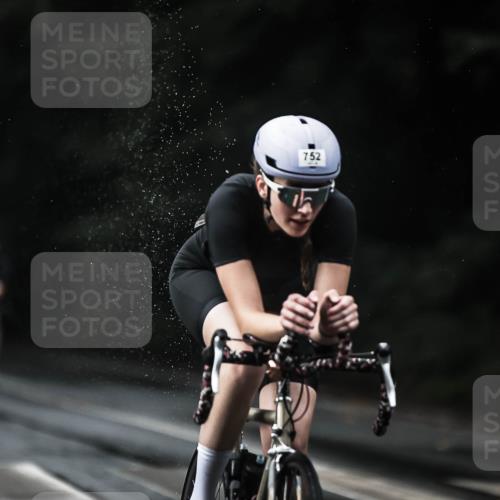 13.09.2026 - Stadtparktriathlon H.Heesch http://msf.ph/oto/10293641 13.09.2026 11:40:01 Radfahren 748, 752, 785, 787, 842, 857, 935 meine-sportfotos.de
