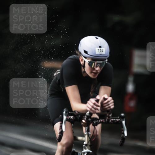 13.09.2026 - Stadtparktriathlon H.Heesch http://msf.ph/oto/10293644 13.09.2026 11:40:01 Radfahren 748, 752, 785, 787, 842, 857, 935 meine-sportfotos.de