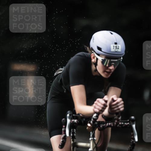 13.09.2026 - Stadtparktriathlon H.Heesch http://msf.ph/oto/10293647 13.09.2026 11:40:01 Radfahren 748, 752, 785, 787, 842, 857, 935 meine-sportfotos.de