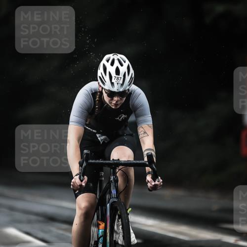 13.09.2026 - Stadtparktriathlon H.Heesch http://msf.ph/oto/10293687 13.09.2026 11:40:07 Radfahren 736, 774, 779, 787, 857, 884, 935, 948 meine-sportfotos.de