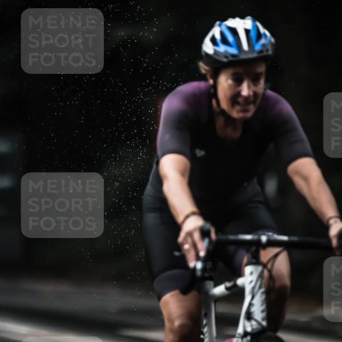 13.09.2026 - Stadtparktriathlon H.Heesch http://msf.ph/oto/10293718 13.09.2026 11:40:09 Radfahren 736, 774, 779, 787, 857, 863, 884, 935, 948 meine-sportfotos.de