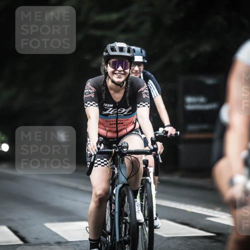 13.09.2026 - Stadtparktriathlon H.Heesch http://msf.ph/oto/10293723 13.09.2026 12:47:31 Radfahren 1105, 1154, 1164, 1176, 1202, 1217 meine-sportfotos.de