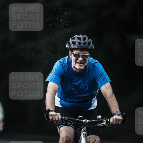 13.09.2026 - Stadtparktriathlon H.Heesch http://msf.ph/oto/10293745 13.09.2026 11:40:12 Radfahren 736, 774, 779, 787, 801, 807, 863, 884, 948 meine-sportfotos.de