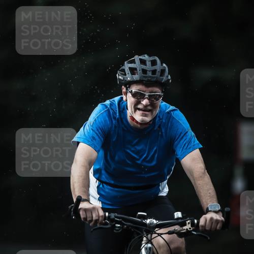 13.09.2026 - Stadtparktriathlon H.Heesch http://msf.ph/oto/10293750 13.09.2026 11:40:12 Radfahren 736, 774, 779, 787, 801, 807, 863, 884, 948 meine-sportfotos.de