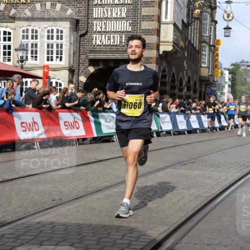 13.09.2026 - 21. swb-Marathon Bremen Strokosch-Dieckow http://msf.ph/oto/10293756 13.09.2026 10:47:14 Ziel 10289, 10445, 10504, 11060, 11199, 11212, 11344, 11608, 11661, 11783, 12364, 12375, 10189, 10310, 10319, 10807, 10898, 11187, 11269, 11462, 12048, 12195, 12298, 13528, 13545 meine-sportfotos.de