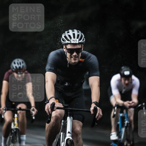 13.09.2026 - Stadtparktriathlon H.Heesch http://msf.ph/oto/10293821 13.09.2026 11:40:22 Radfahren 772, 801, 804, 807, 818, 834, 856, 925 meine-sportfotos.de