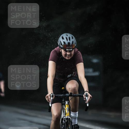 13.09.2026 - Stadtparktriathlon H.Heesch http://msf.ph/oto/10293827 13.09.2026 11:40:23 Radfahren 772, 801, 804, 818, 834, 856, 925 meine-sportfotos.de