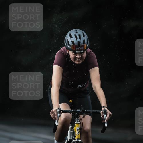 13.09.2026 - Stadtparktriathlon H.Heesch http://msf.ph/oto/10293831 13.09.2026 11:40:23 Radfahren 772, 801, 804, 818, 834, 856, 925 meine-sportfotos.de