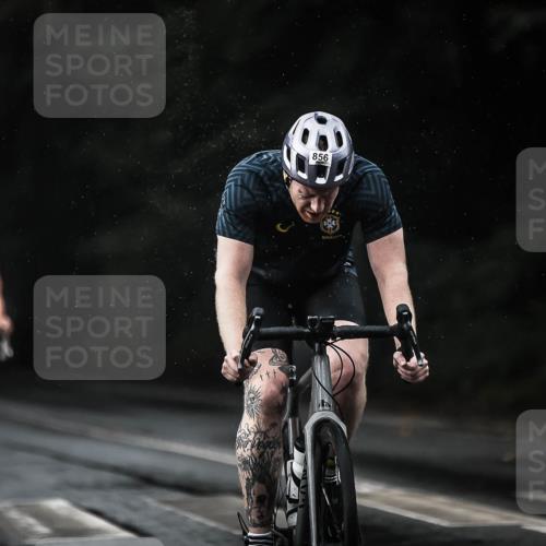 13.09.2026 - Stadtparktriathlon H.Heesch http://msf.ph/oto/10293849 13.09.2026 11:40:25 Radfahren 772, 804, 818, 834, 856, 925 meine-sportfotos.de