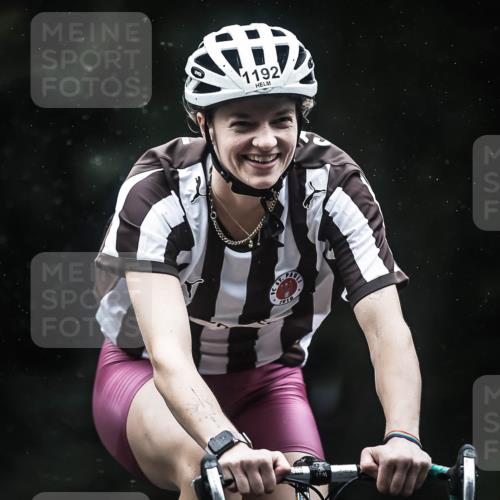 13.09.2026 - Stadtparktriathlon H.Heesch http://msf.ph/oto/10293863 13.09.2026 12:47:59 Radfahren 1109, 1156, 1192, 1208, 1297 meine-sportfotos.de