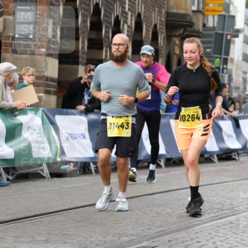 13.09.2026 - 21. swb-Marathon Bremen Strokosch-Dieckow http://msf.ph/oto/10293949 13.09.2026 11:18:53 Ziel 10176, 10194, 10535, 10600, 10895, 10899, 10997, 12371, 12422, 12561, 10202, 10524, 11629, 11794 meine-sportfotos.de