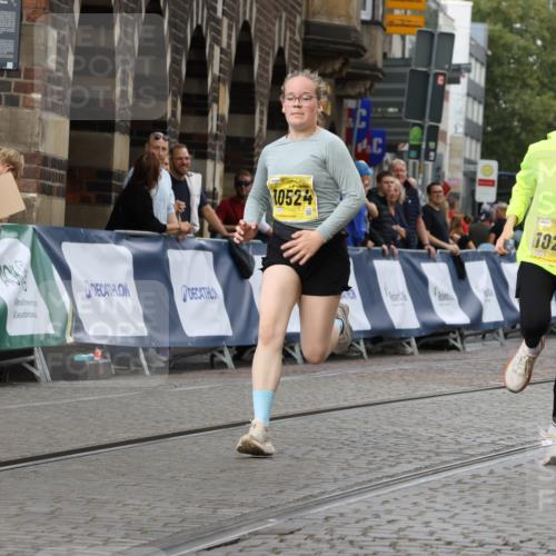 13.09.2026 - 21. swb-Marathon Bremen Strokosch-Dieckow http://msf.ph/oto/10293994 13.09.2026 11:19:07 Ziel 10005, 10202, 10264, 10344, 10524, 10568, 10997, 11443, 11629, 11794, 12090, 12371, 12422, 10629, 10933, 12224, 12462 meine-sportfotos.de