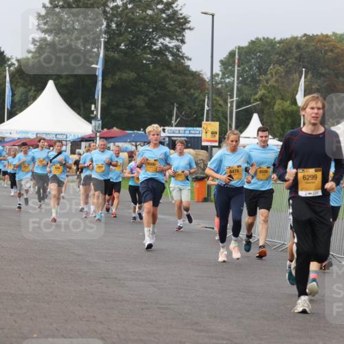 13.09.2026 - Kiel Lauf Andreas Tolksdorf http://msf.ph/oto/10294048 13.09.2026 09:25:51 Kiellinie 9986, 699, 10009, 8476, 6556, 6299, 012 meine-sportfotos.de
