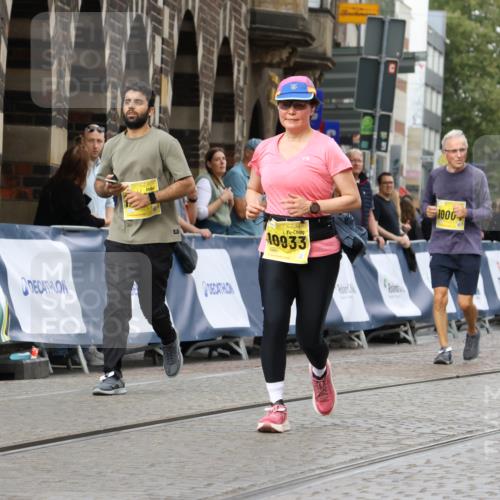 13.09.2026 - 21. swb-Marathon Bremen Strokosch-Dieckow http://msf.ph/oto/10294105 13.09.2026 11:19:26 Ziel 10202, 10524, 12462, 10004, 11457 meine-sportfotos.de