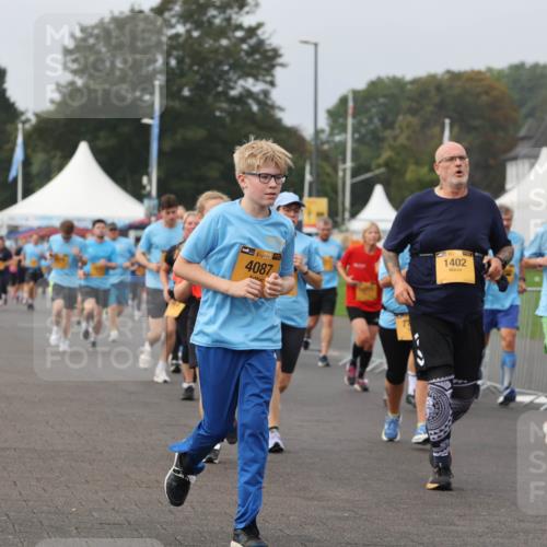 13.09.2026 - Kiel Lauf Andreas Tolksdorf http://msf.ph/oto/10294171 13.09.2026 09:26:15 Kiellinie 38, 4087, 1402, 12069 meine-sportfotos.de