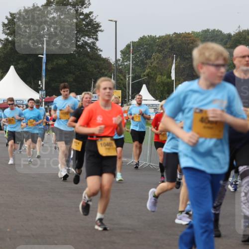 13.09.2026 - Kiel Lauf Andreas Tolksdorf http://msf.ph/oto/10294178 13.09.2026 09:26:16 Kiellinie 10202, 1814, 1040, 1213, 12068 meine-sportfotos.de