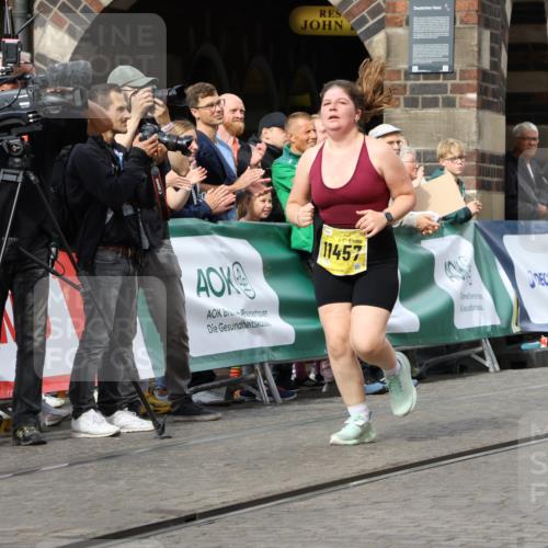 13.09.2026 - 21. swb-Marathon Bremen Strokosch-Dieckow http://msf.ph/oto/10294263 13.09.2026 11:19:48 Ziel 10004, 10629, 10933, 11050, 11760, 12224, 10430, 10882, 11546, 12472 meine-sportfotos.de
