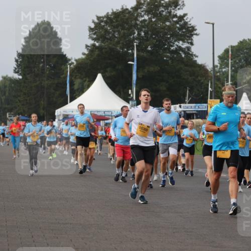 13.09.2026 - Kiel Lauf Andreas Tolksdorf http://msf.ph/oto/10294337 13.09.2026 09:26:40 Kiellinie 36, 12676, 4704, 10177, 10300, 11964, 7572, 5757, 12259 meine-sportfotos.de