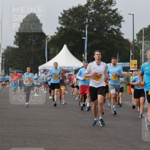 13.09.2026 - Kiel Lauf Andreas Tolksdorf http://msf.ph/oto/10294341 13.09.2026 09:26:41 Kiellinie 36, 4704, 10172, 1, 39, 10300, 133, 0409, 12259 meine-sportfotos.de