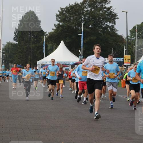 13.09.2026 - Kiel Lauf Andreas Tolksdorf http://msf.ph/oto/10294342 13.09.2026 09:26:41 Kiellinie 36, 2676, 4704, 10177, 12218, 9300, 133, 757, 12259 meine-sportfotos.de