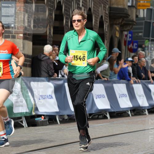 13.09.2026 - 21. swb-Marathon Bremen Strokosch-Dieckow http://msf.ph/oto/10294356 13.09.2026 11:20:07 Ziel 10882, 11457, 12472, 11244, 11333, 11337, 12374 meine-sportfotos.de